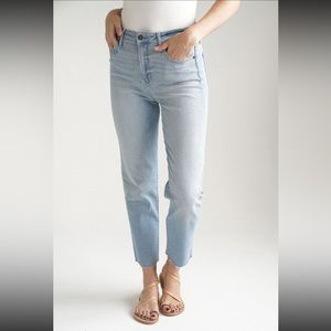Carly Jeans LA - Chrissy